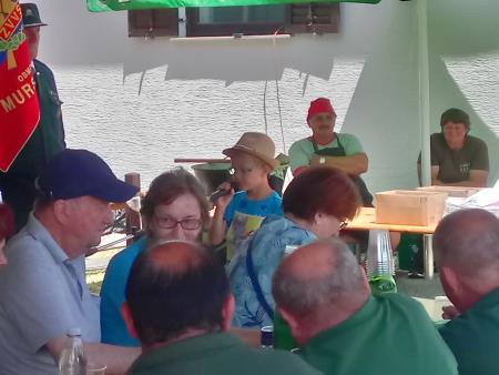 10. POHOD IN PRAZNOVANJE 30. LETNICE 29